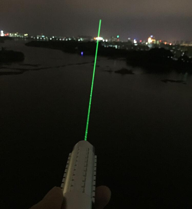 Industrial Laser Gun - NUOVO Puntatore Laser Verde 532nm 100000m