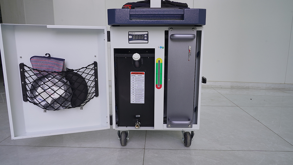 Industrial Laser Rust Remover - Macchina per Pulizia Laser Industriale per