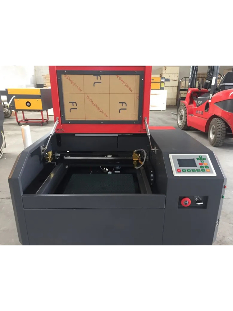 Nuova macchina per incisione l - Co2 Laser Engraving Machine recensione e prezzo