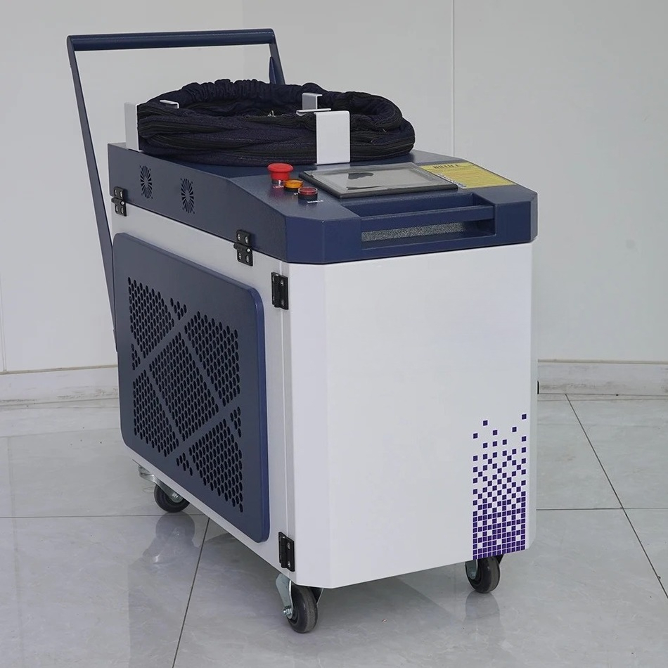 Macchina per Pulizia Laser Ind - Industrial Laser Rust Remover recensione e prezzo